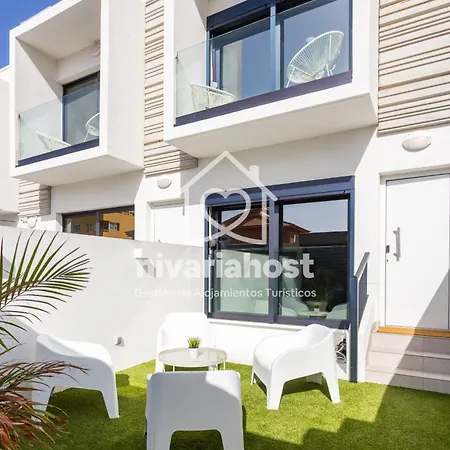 Sea Breeze El Medano, By Nivariahost Casa vacanze *