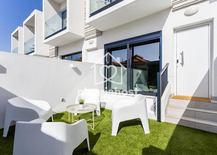 Sea Breeze El Medano, By Nivariahost * El Médano